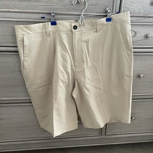 Luxury Men’s Golf Shorts